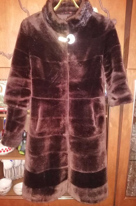 Продаю шубу. Мутон