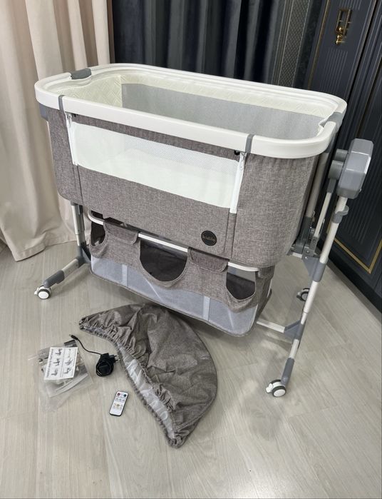 Продам манеж-кровать