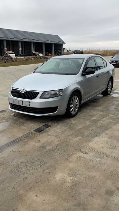 Compresor ac Skoda Octavia 3 1.6 TDI CLH CLHA si alte piese
