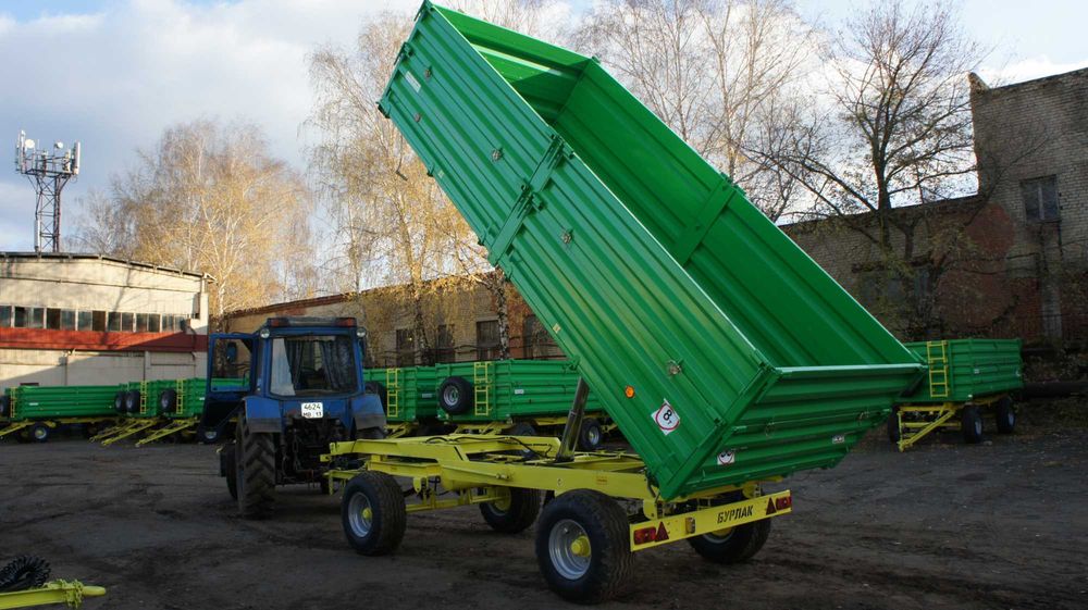 Прицеп тракторный самосвальный 2ПТС-8