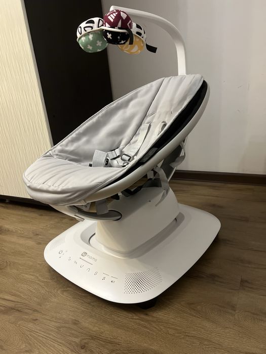 Шезлонг-качалка 4moms MamaRoo5