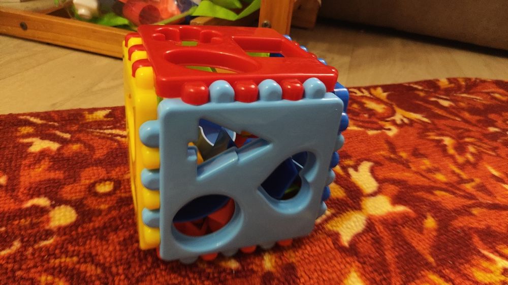 Игрушки для малышей