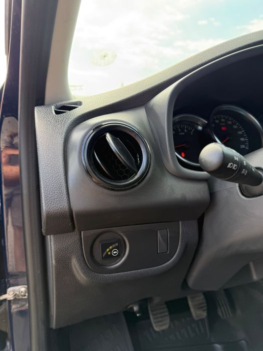 Dacia Logan 1.0 L SCE 2019 + gaz 75 CP