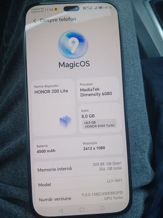 Honor 200 Lite , 256 memorie, 8+8 gb ram