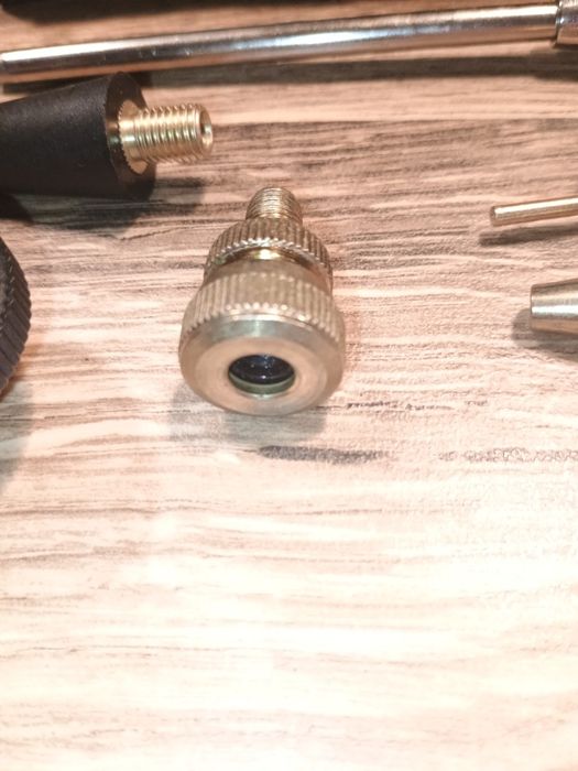 Set pentru compresor ,adaptoare minge,roata ,saltea,pistol suflat ,6 p