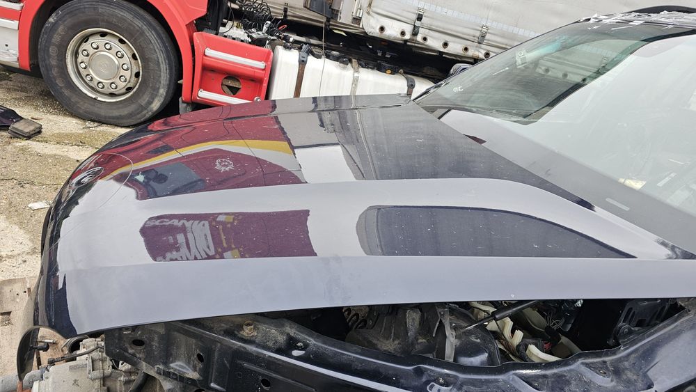 Преден капак BMW X5/X6 E70/71 OEM *Забележка*