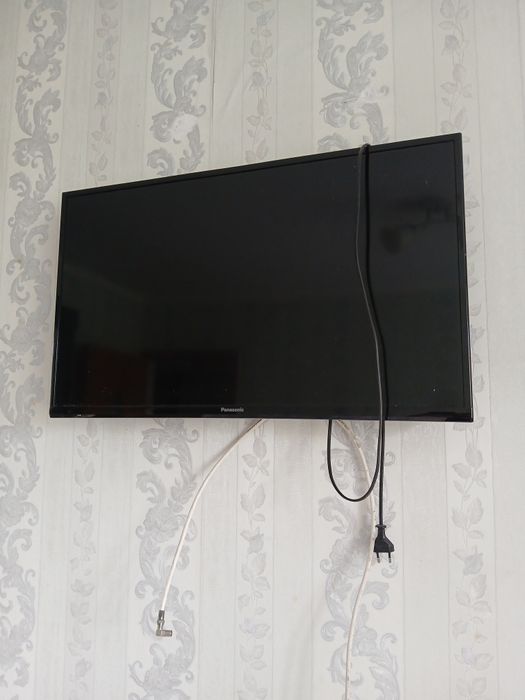 Продаю Panasonic телевизор