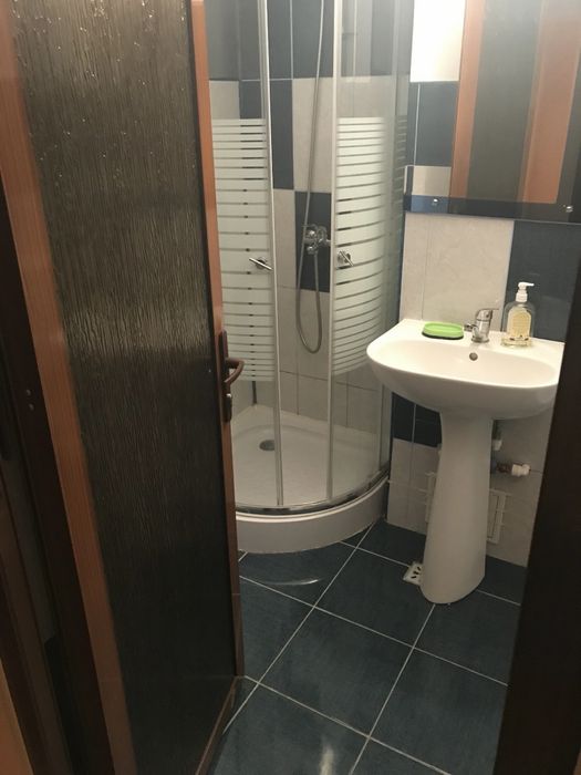 Apartament 2 camere de închiriat