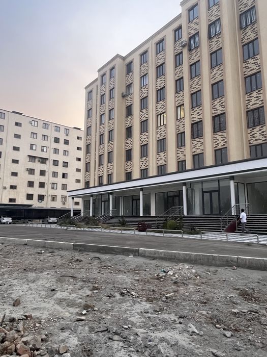 shaxar markazidan 1 xonali  kavartira 7-qavatdan 56m2