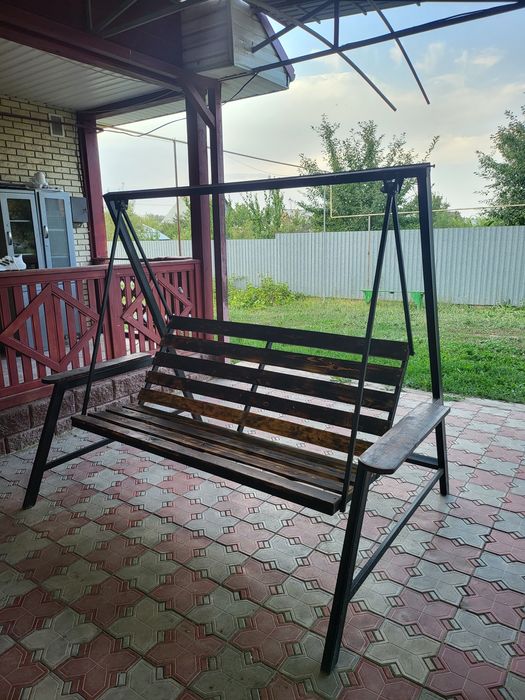 Качеля сатылады темірден  жасалған