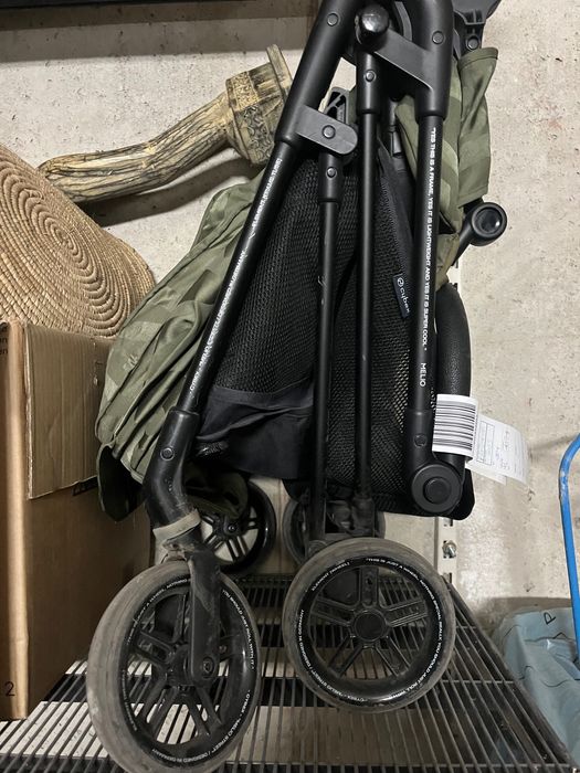 Детска количка cybex milio и стол за кола cybex