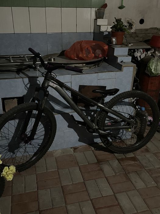 Продам мтб erek m8