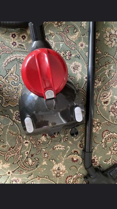 Пылесос хороший удобный