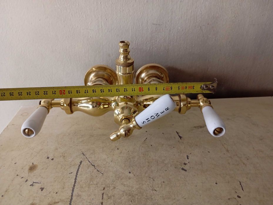 Луксозен смесител за баня