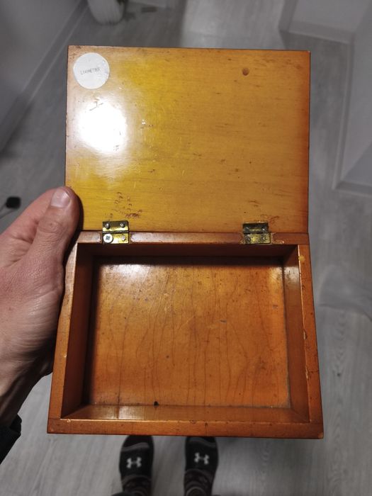 Cutie tranucuri veche