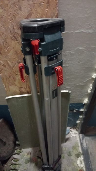 Нивелир в сборе новый Bosch