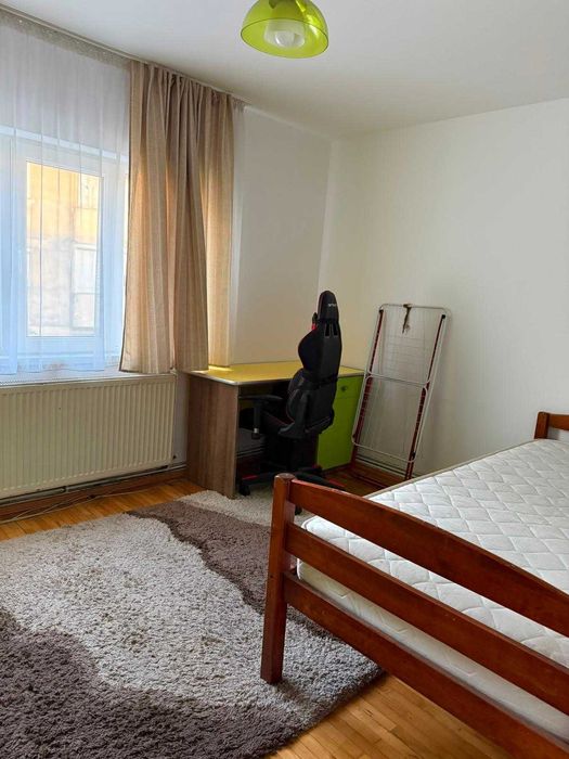 Apartament chirie cu 3 camere
