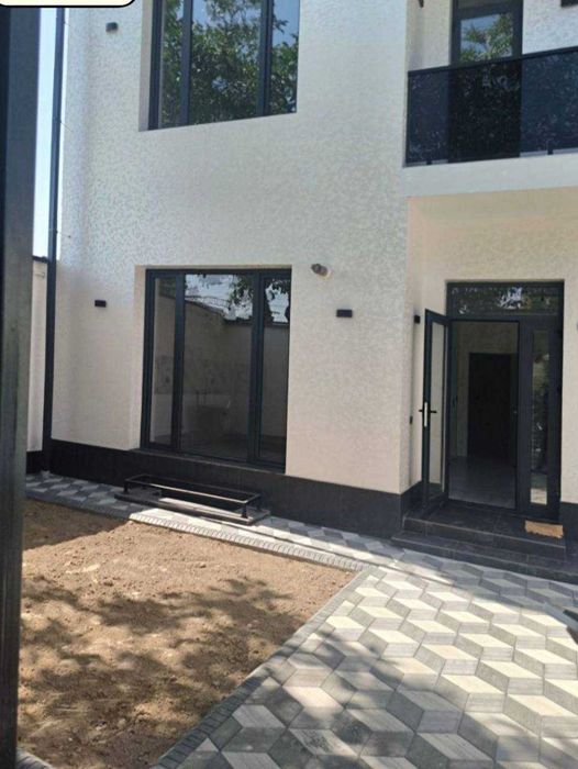 Продажа евродома в Домбрабаде, 1.4-сотки (N 12376 )