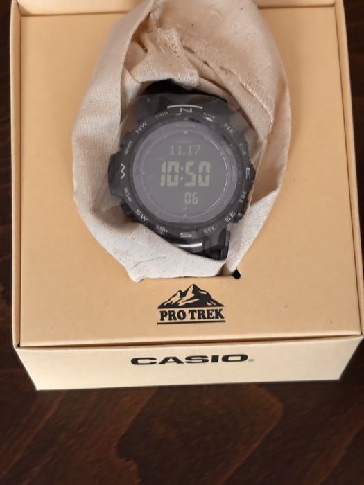 Чисто Нов Мъжки Часовник Casio Pro Trek PRW-35Y-1B