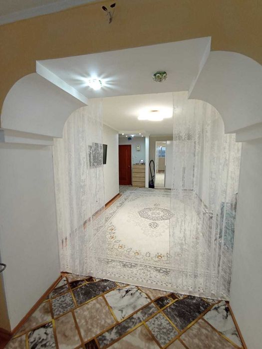 Продам 1 комн. квартиру в Уральске