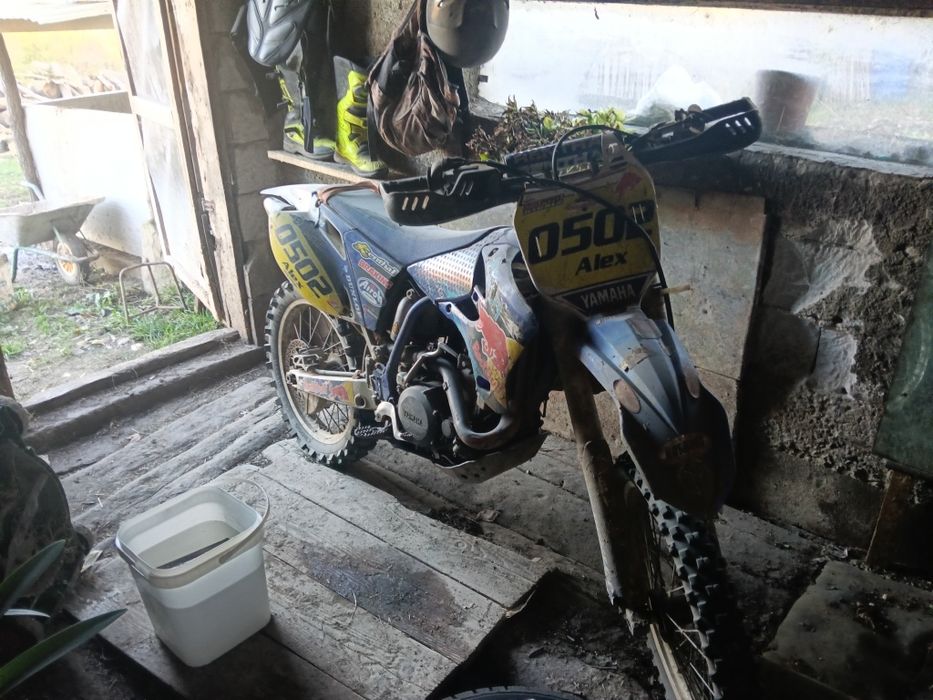 Vând cross yamaha yzf450