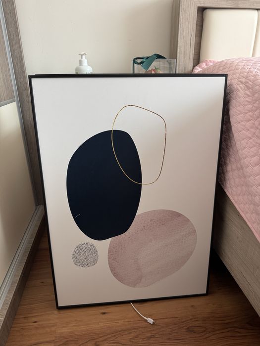 2 броя картини за стена