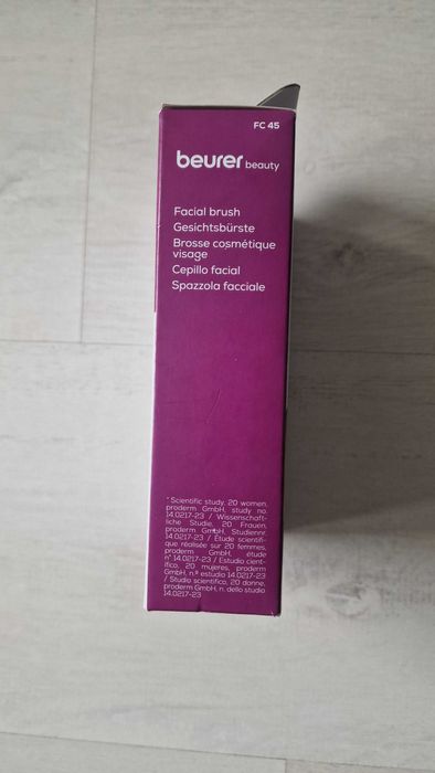 Електрическа четка за почистване на лице - водоустойчива