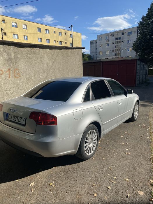 Audi a4 b7.