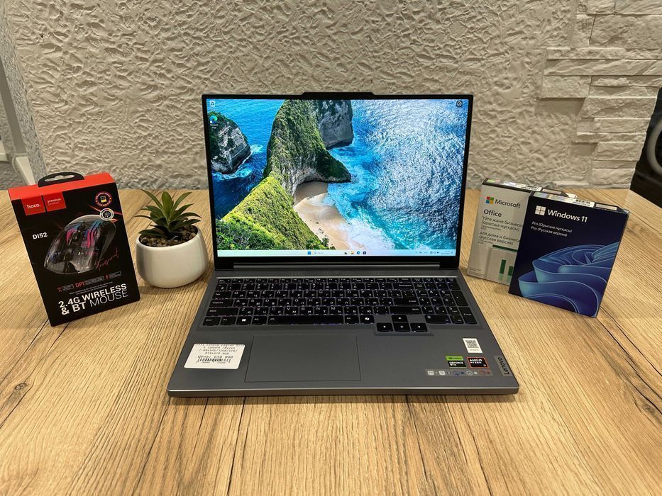 Игровой ноутбук Lenovo Legion Slim 5 /Ryzen 7-8845HS/32GB/1TB/RTX4070