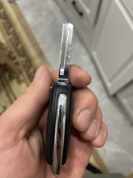 Продам смарт ключ от HYUNDAI CANTA FE 2014