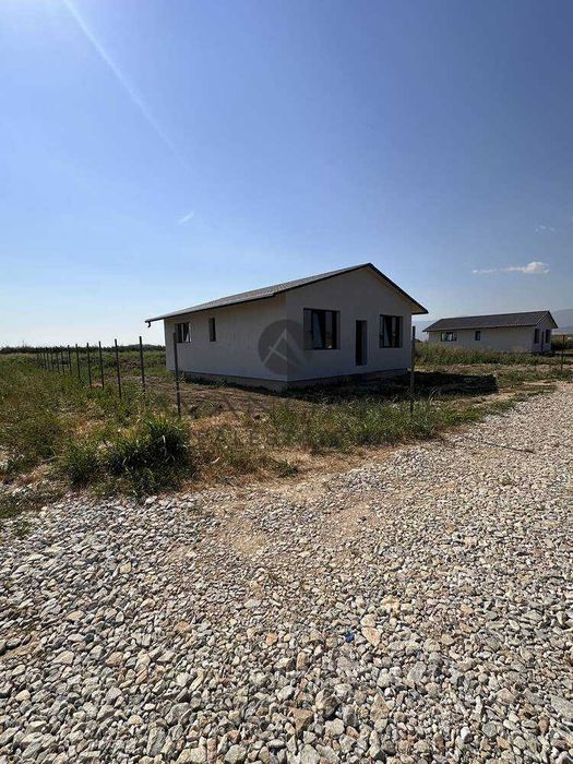 Продава се Къща в с. Оризари, Област Пловдив - 100 кв.м за 1530 €/кв.м - Снимка #1