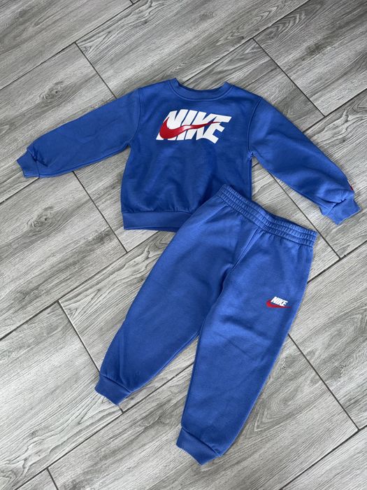 Trening nike 98/104