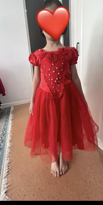 3 платье на возраст 5-7,8 лет