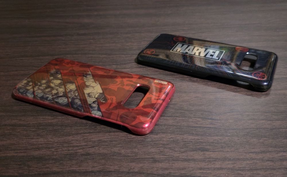 Husa smart activa originala Samsung Marvel Galaxy S10e G970