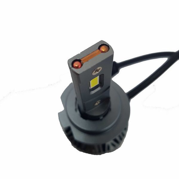 Супер мощни и качествени лед крушки за фарове на кола - 1500% по силни