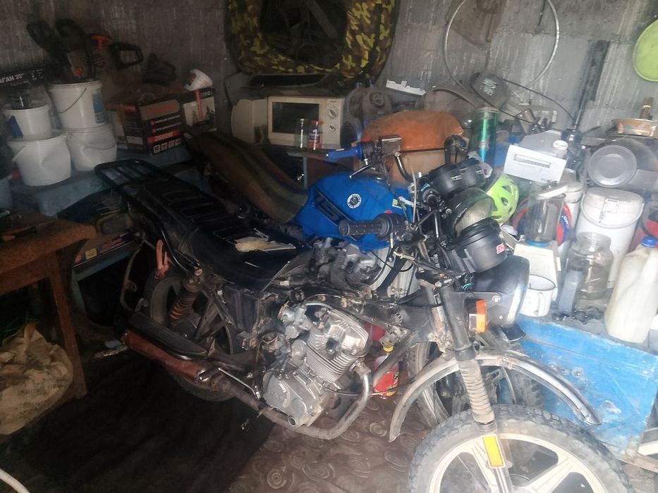 Продам 2 китайца