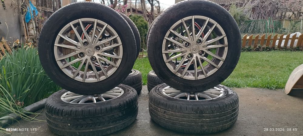 Джанти 4х98 15-ки с хубави гуми
