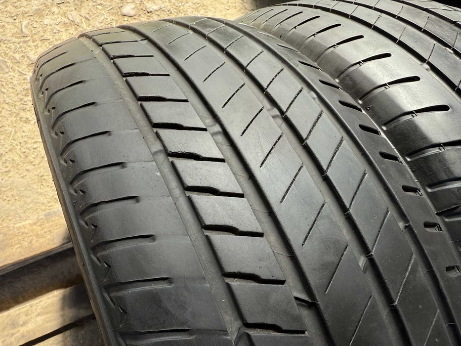 2x Anvelope Vara 245/50 R19 - Bridgestone Alenza 001 cu steluta BMW
