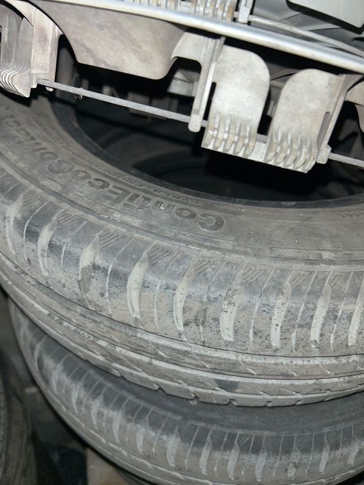 Летни гуми със и без джанти