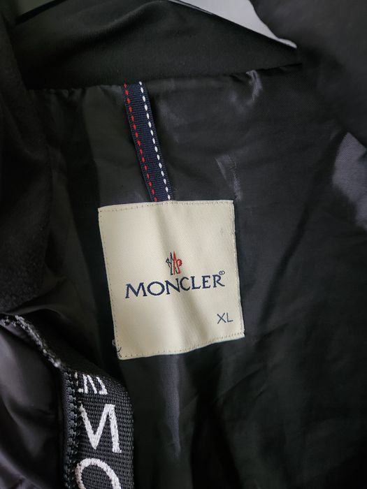 Мъжко яке Moncler