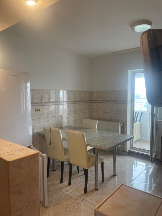 Apartament decomandat,71 m,etaj 3,Lidl