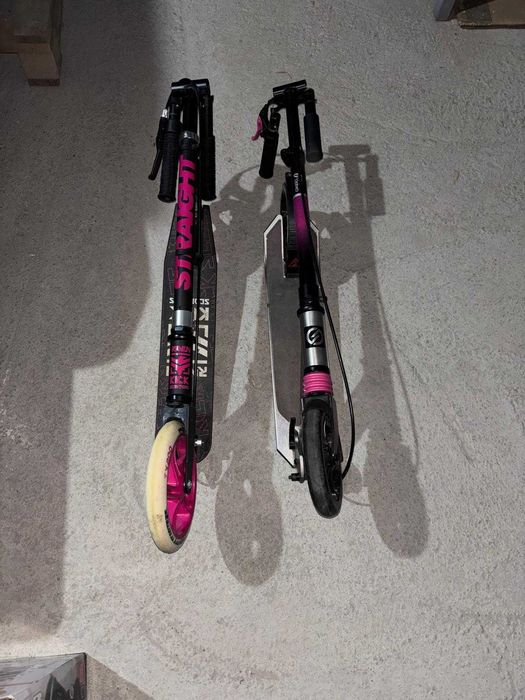 Vand trotineta pentru fete ( 2 buc.)