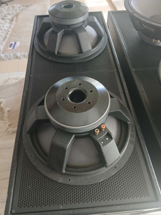 Difuzoare 18. The box