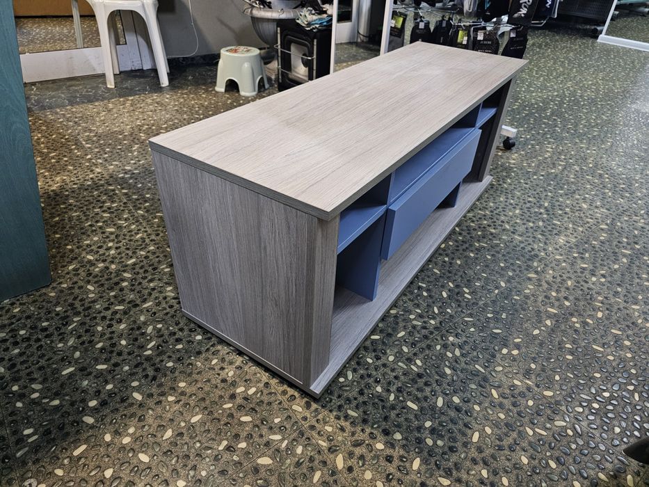 Шкаф за телевизор