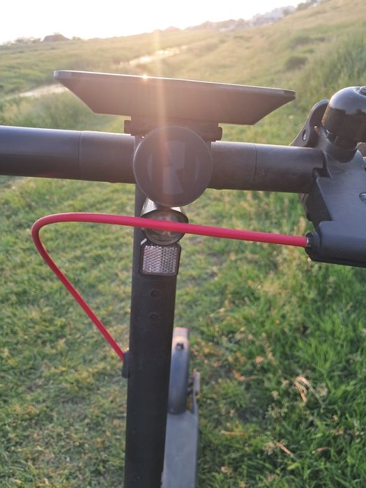 Trontinetà navee v25i pro