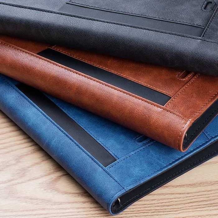 Блокнот с Powerbank, зарядкой на iPhone/Samsung и флешкой