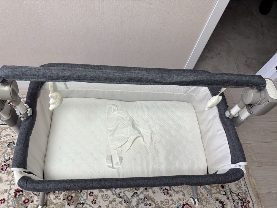 Люлька манеж механическая