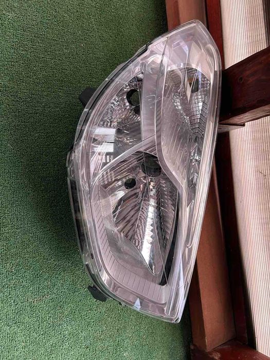 фар десен Dacia Lodjy, Dokker 2012-2022 г. #687S.