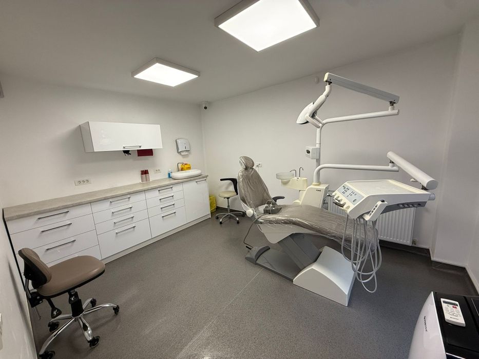 Inchiriez cabinet stomatologic