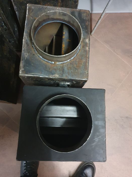 Recuperator de caldura semineu